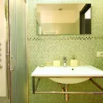 Passenger Vatican Relais 4*